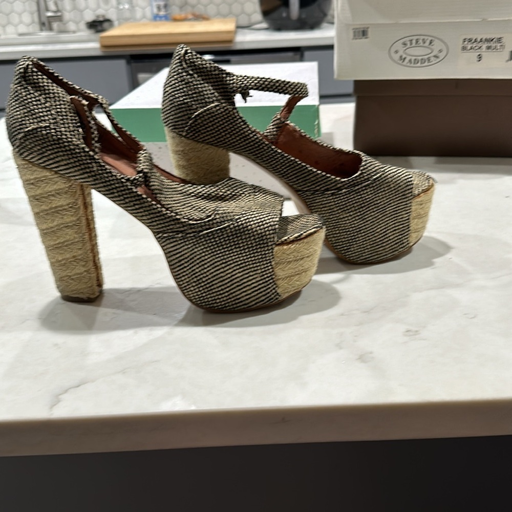 Jefferey Campbell Houndstooth Pattern Foxy Platfo… - image 3